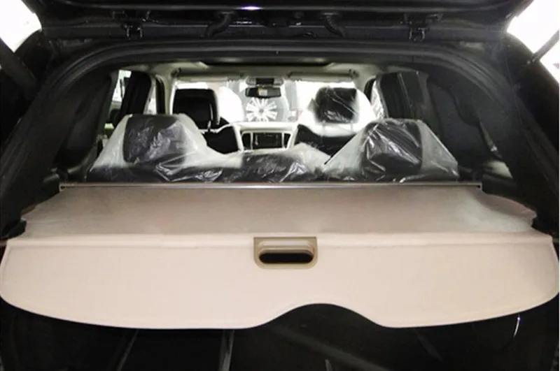 Бежевый Защитный чехол для багажника автомобиля Jeep Grand Cherokee 2006.2007.2008.2009.2010 высокое качество автомобильные аксессуары задние стойки - Цвет: Бежевый