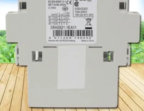3RH5921-1EA11 PTF14A P2CF-11 3RH1921-1CA01 3RH1921-1CA10 P2CF-08 - Цвет: 3RH5921-1EA11