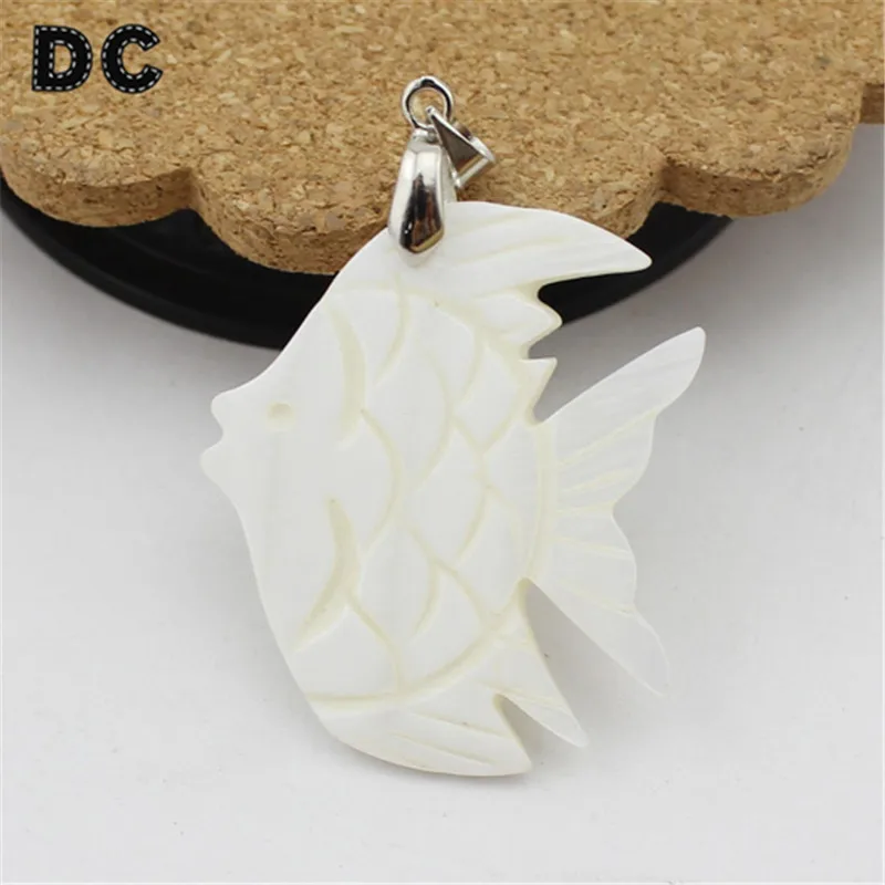 DC 1pcs/lot Cute shell Pendant Charms 30*47mm White Fish Shape for Necklace DIY Jewelry Making Findings Accessories | Украшения и