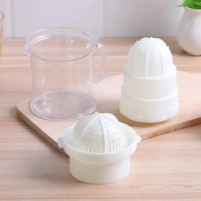 Homdox Manual Lid Rotation Press Portable Hand Juicer Fruit Squeezer