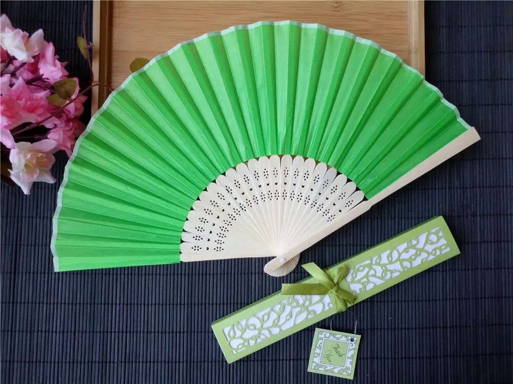 30 pcs/lot Personalized Luxurious Silk Fold hand Fan in Elegant Laser-Cut Gift Box+Party Favors/wedding Gifts+printing - Цвет: Зеленый