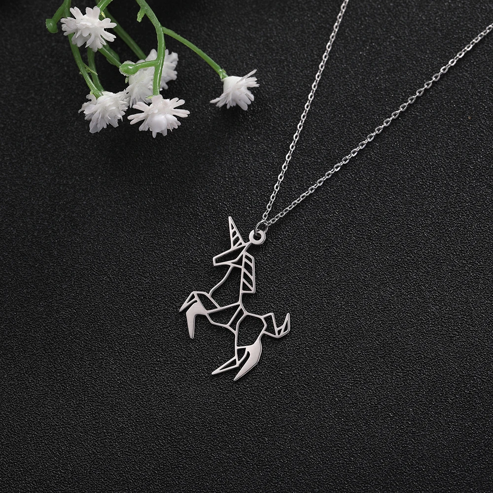 

My Shape Eco-friendly stainless steel unicorn animal horse pattern decorative pendant necklaces long necklace