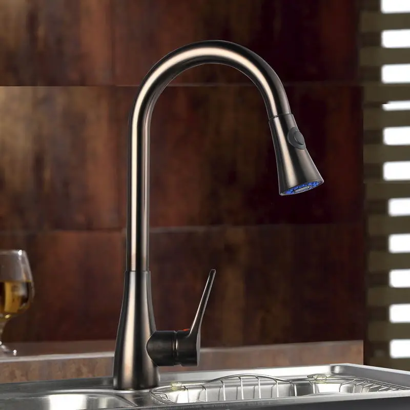 

Free ship ORB clour pull out kitchen spray faucet mixer tap New Single hole Deck mounted