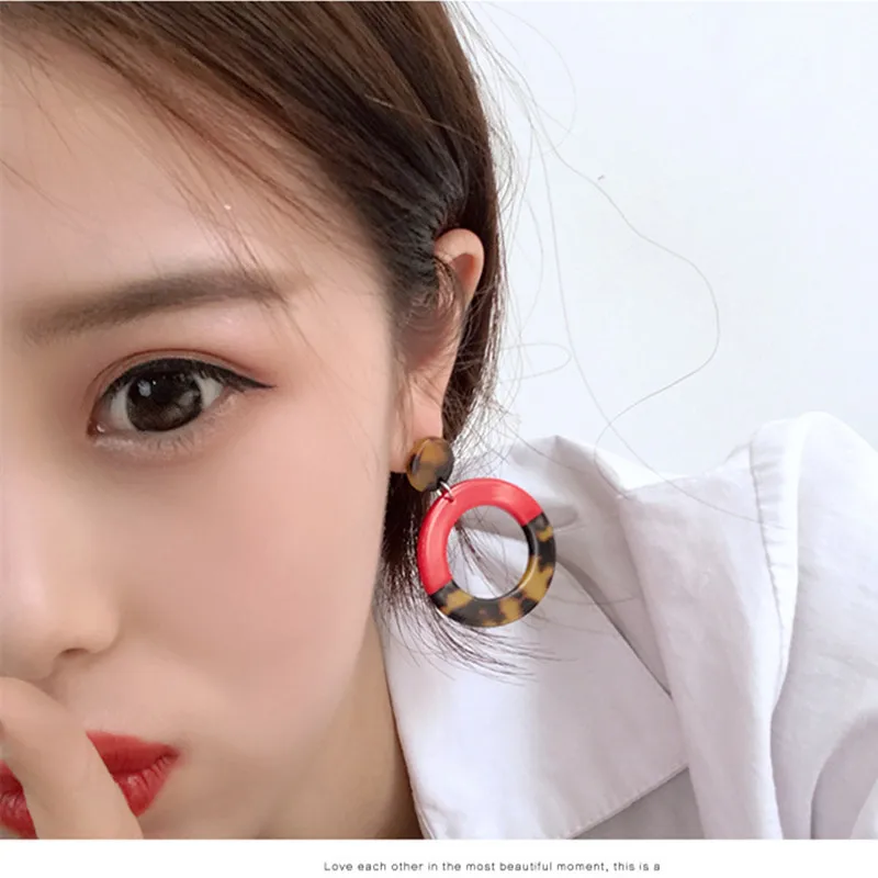 2-UJBOX-Red-Leopard-Acetate-Earrings-Women-Hollow-Round-Resin-Acetate-Wedding-Earrings-Japanese-Korean-Autumn-Drop