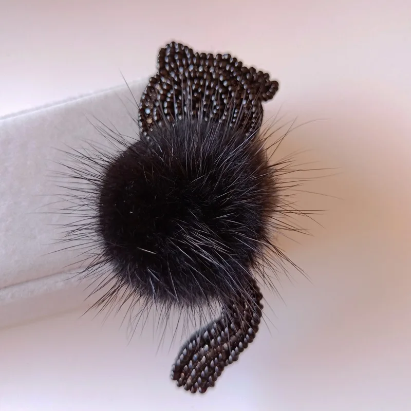 3D ручной работы вышитое Блестящим Бисером маленький кролик черный/белый нашивка "Кошка" с pin-аппликация для шляпа своими руками пальто