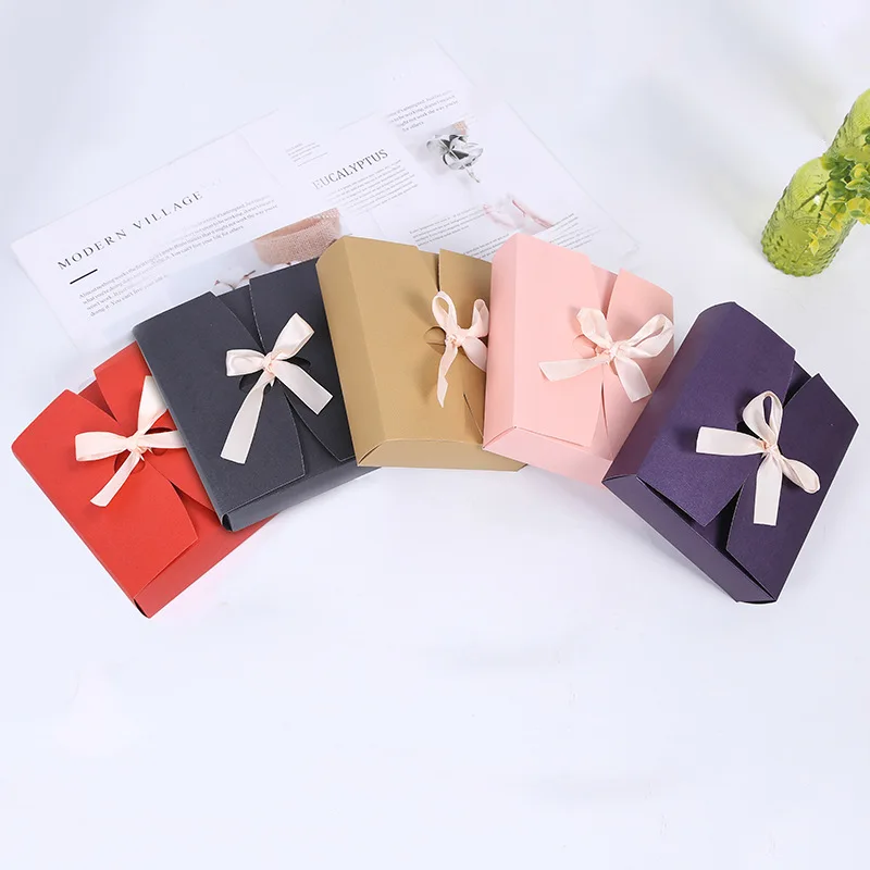 

200pcs/lot 17cmx15cmx4.5cm Vintage Retro Colorful Paper Box, DIY Wedding Favor Gift Box, Single Cake Box Packaging With Ribbon