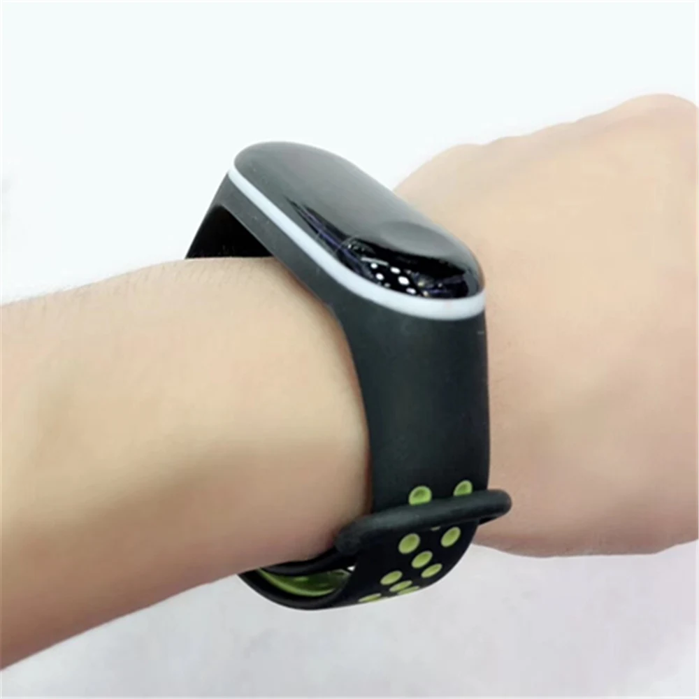 Ремешок силиконовый для Xiaomi MI Band 4 двухцветный браслет xiaomi Mi аксессуары часов