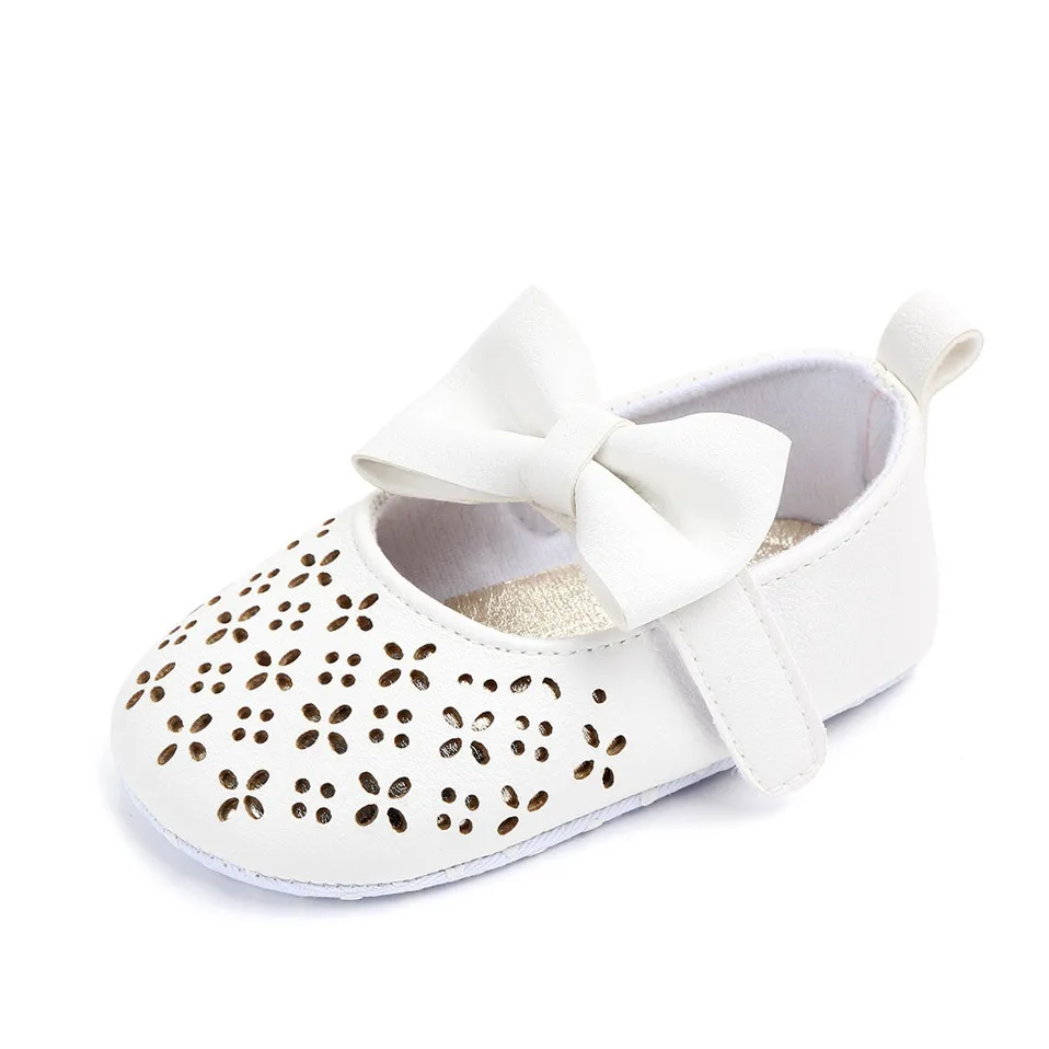 Модная детская обувь из искусственной кожи; Летняя Открытая обувь принцессы для маленьких девочек; обувь с бантом для первых шагов; нескользящая обувь для новорожденных - Цвет: White