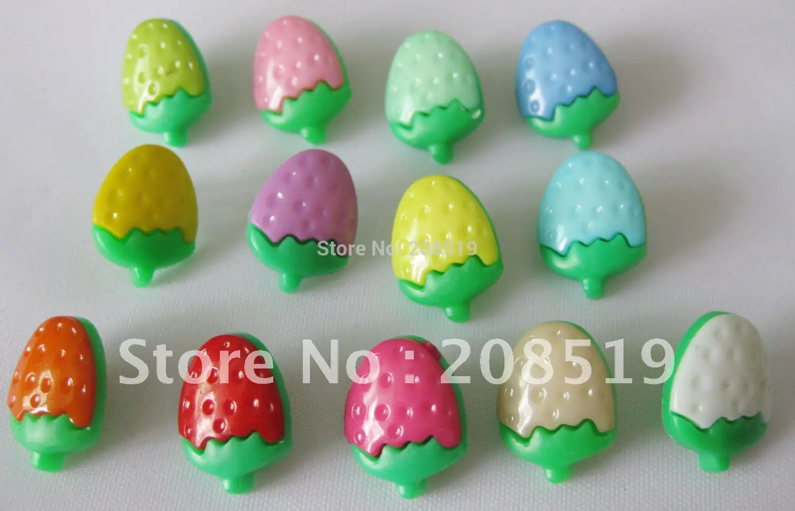 

NB005 Fashion buttons 400pcs 15mm*12mm strawberry plastic buttons assorted colors mixed