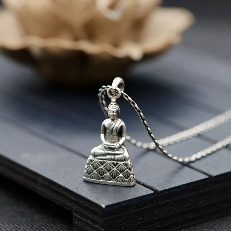 silver-buddha-pendant0015D