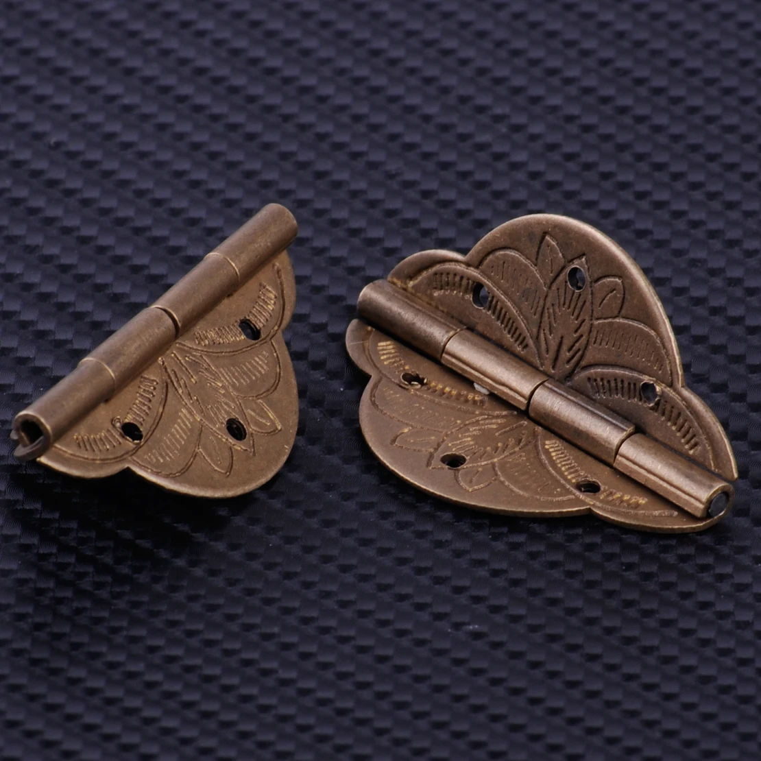 2Pcs Vintage Bronze Brass Hinge For Jewelry Box Decorative Cabinet Cupboard Case Furniture Door Angles Rotation 270 Degree Max huismerk kopen in de aanbieding 2Pcs Vintage Bronze Brass Hinge For Jewelry Box Decorative Cabinet Cupboard Case Furniture Door Angles Rotation 270 Degree Max huismerk kopen in de aanbieding