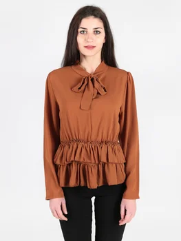 

Blouse with bow on neck