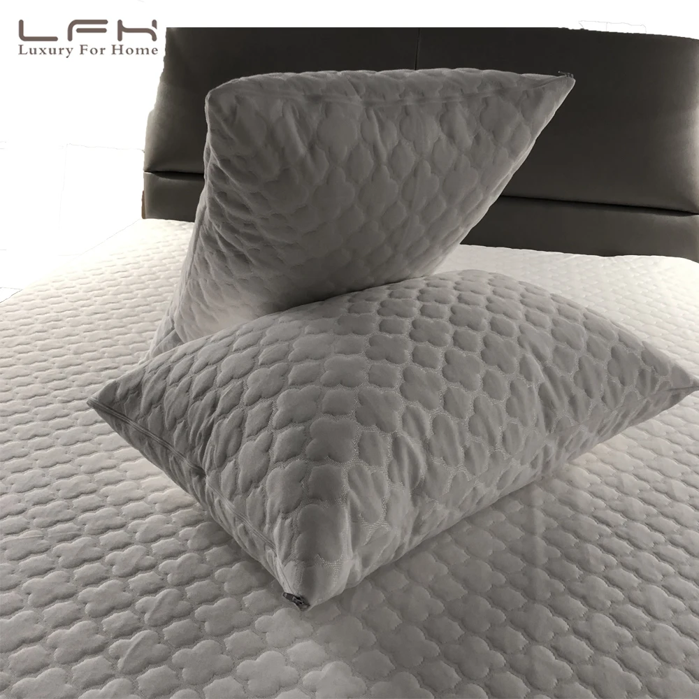 jacquard cloud pillow cover (2)