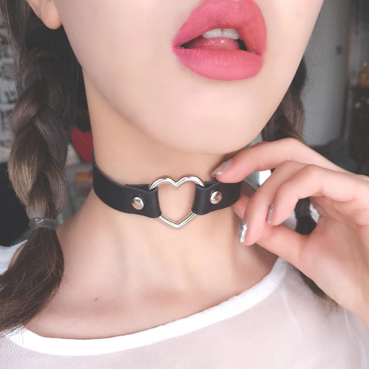 Ожерелье Ulzzang Harajuku из искусственной кожи с сердечками и двойными кругами женское