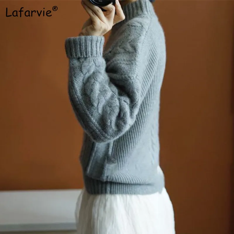 Lafarvie New Autumn Winter Women Sweaters And Pullover Turtleneck Loose Thick Knitting Cashmere Sweater Female Warm High Quality Lafarvie New Autumn Winter Women Sweaters And Pullover Turtleneck Loose Thick Knitting Cashmere Sweater Female Warm High Quality