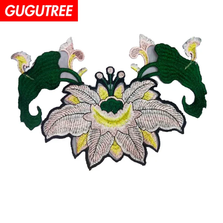 

GUGUTREE embroidery big peony patches flower patches badges applique patches for clothing ZM-138