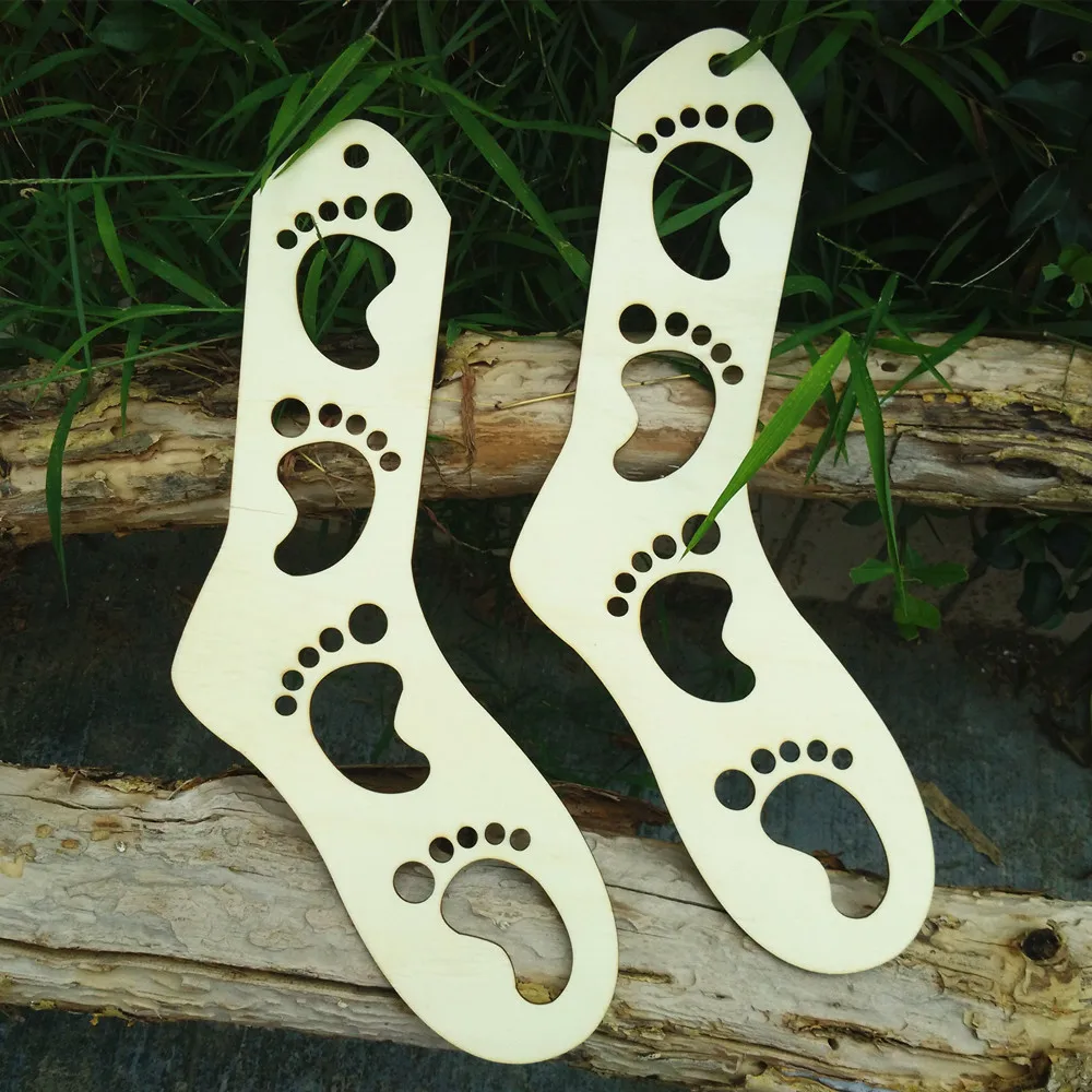 

2pcs Wooden Wood Baby Footprint Socks Forms Blockers Stretchers Sock Shapes Hand Knit Socks