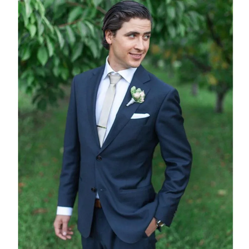 Костюм жениха. Голубой костюм жениха. Свадебные костюмы для мужчин. Синий костюм мужской на свадьбу. Мужской костюм на свадьбу жениху.