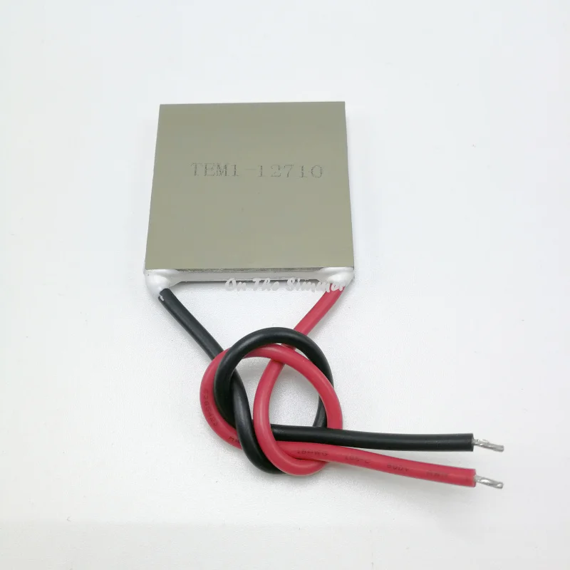 Сверхпроводящего алюминиевый полупроводниковые охлаждения чипа TEM1-12710 12V10A 40*40 высокой мощности быстрого охлаждения устройство