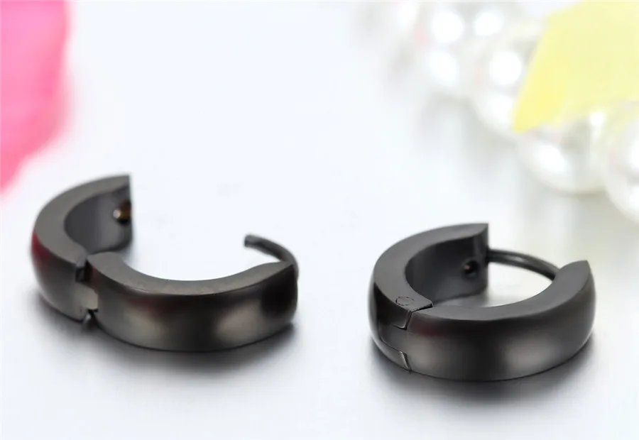 44334-black_1