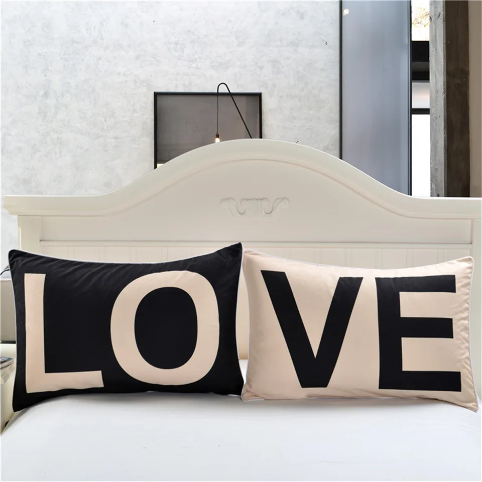

Klonca new design pillow case LOVE black and white polyester pillowcase