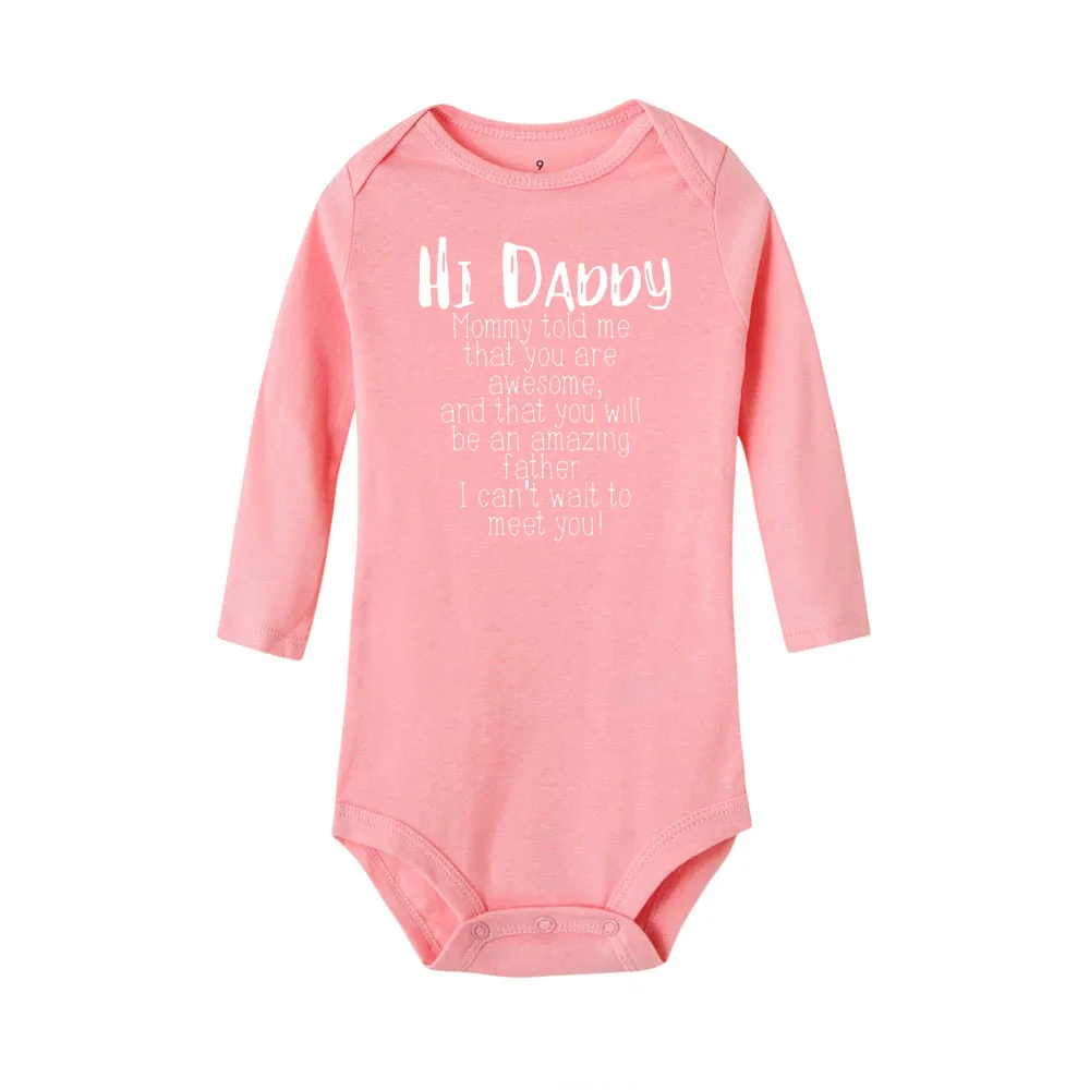Боди для новорожденных мальчиков и девочек с принтом «Hi Daddy»; боди с длинными рукавами для малышей; Осенние Комбинезоны; детская одежда с длинными рукавами