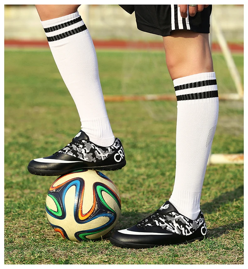 Срабатывает футбольные бутсы Для мужчин футбольные бутсы Turf Футбол футбольные бутсы хард кроссовки Футбол сапоги Для женщин футбольные бутсы