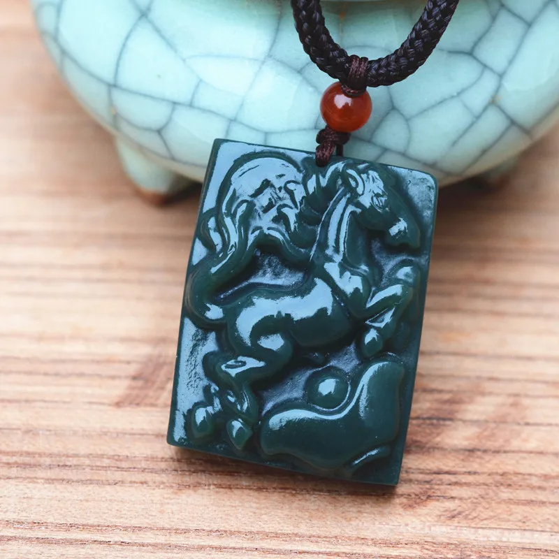 Сертификат) Натуральная Зеленая подвеска с нефритом, летающая лошадь, бегущая лошадь, кулон, ожерелье, Мужская Нефритовая бижутерия, веревка