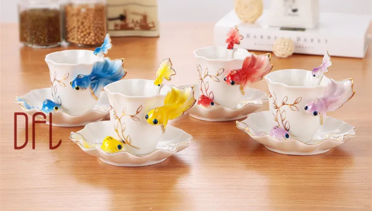 Эмалированные кофейные кружки золотые рыбки чашки и кружки с блюдцем ложка творческий дом офис посуда для напитков друг подарки