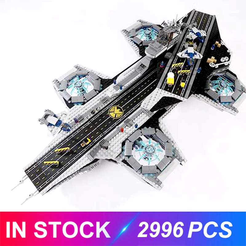 

07043 2996Pcs Super Heroes Series The SHIELD Helicarrier Building Blocks Compatible 76042 Toys Bricks