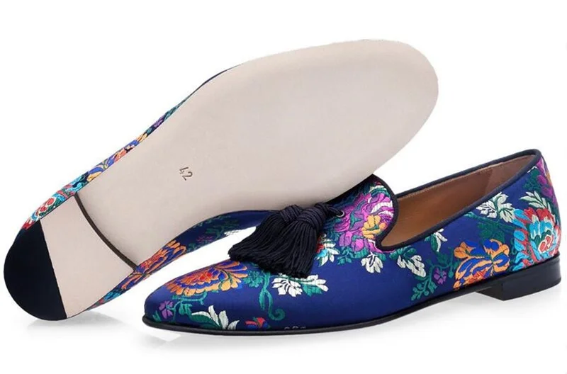 Модные разноцветные вышитые мужские лоферы Туфли без каблуков туфли ручной работы Мужская обувь с кисточками Повседн