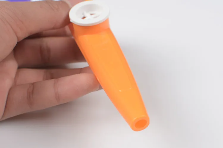 Kazoo Профессиональный счастливой атмосферой мини пластиковый казу классический музыкальный инструмент kazoo многоцветные на выбор