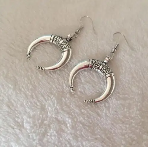 

ED 0699 2018 fashion fashion crescent moon ivory necklace pendant earrings punk earrings for women fashion jewelry factory direc