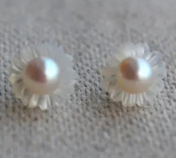 

New Arriver Pearl Earrings,White Shell Flower Natural Freshwater Pearl Earrings,925 Silver Stud Earring Charming Women Girl Gift