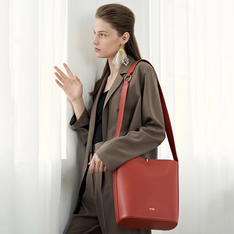 

Casual Soild Color Women's Shoulder Bags Luxury PU Leather Women Handbags Large Capacity Ladies Hand Bags Woman Fashion Bucket