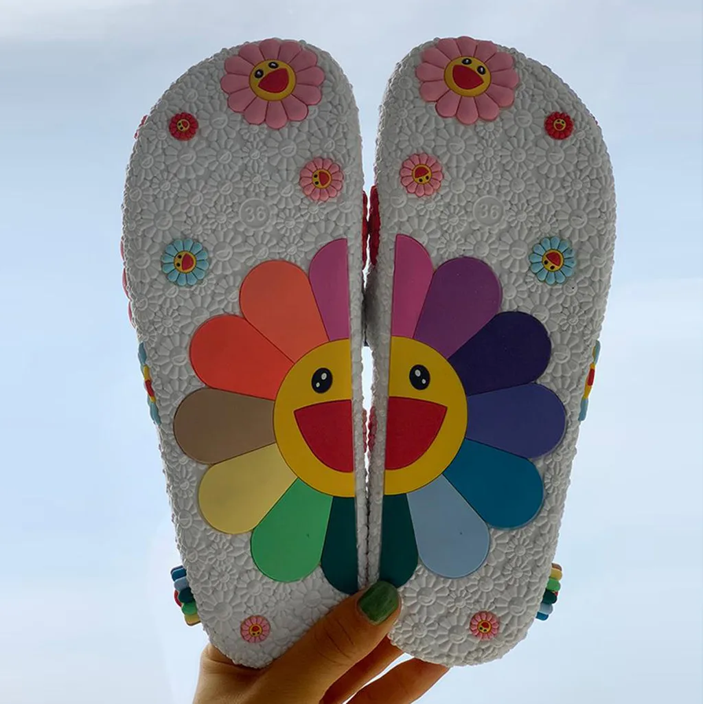 Летние шлепанцы; женские милые вьетнамки на плоской подошве с подсолнухами; женская мягкая обувь; женская Повседневная пляжная обувь с цветочным принтом