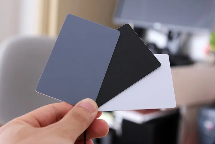 Camera-Accessory-3in1-Pocket-Size-Digital-White-Black-Grey-Balance-Cards-18-Gray-Card-with-Neck (3)