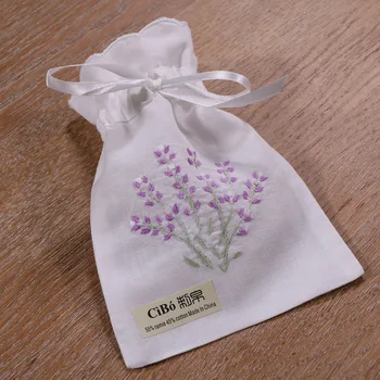 

B010 : 1 piece White ramie/cotton Hand embroidery Lavender gift bags Storage bags 5x7 inches sachet bags, travel pouch