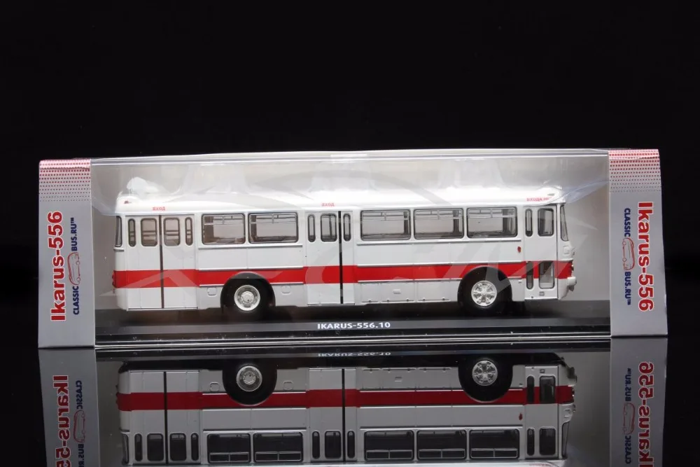 Литья под давлением модель автобуса Советский Союз русский Ikarus 556.10 1:43