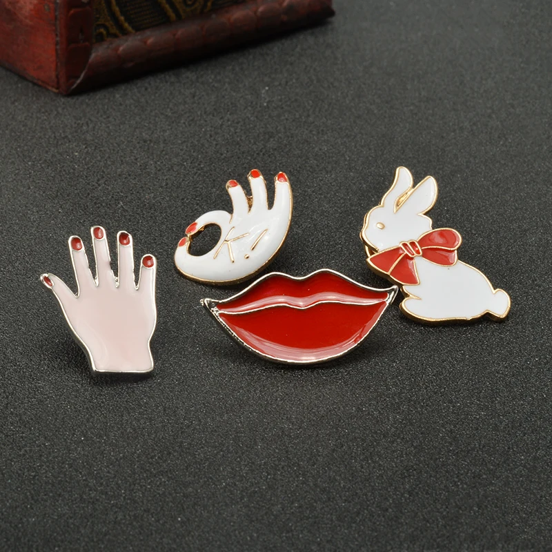 

1 Set/4 Pcs New Cute Small OK Hand Rabbit Brooches Women Red Lips Pins Badge Collar Brosh Animal Brooch Set for Children Jewelry