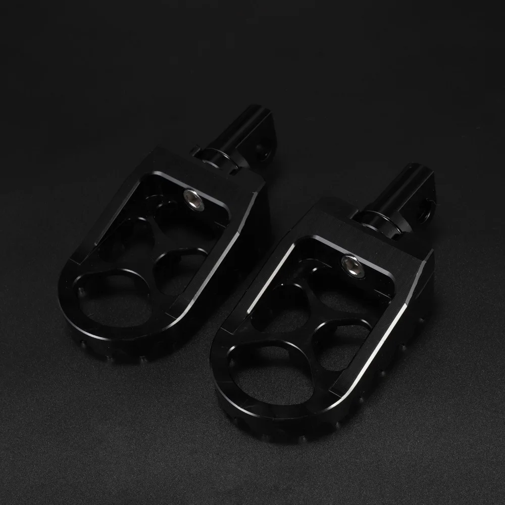 Motorcycle Footpegs Footrests Pedal CNC Custom Wide Foot Pegs Rest For Harley Dyna 1993- Fatboy 1990- Iron 883 2009