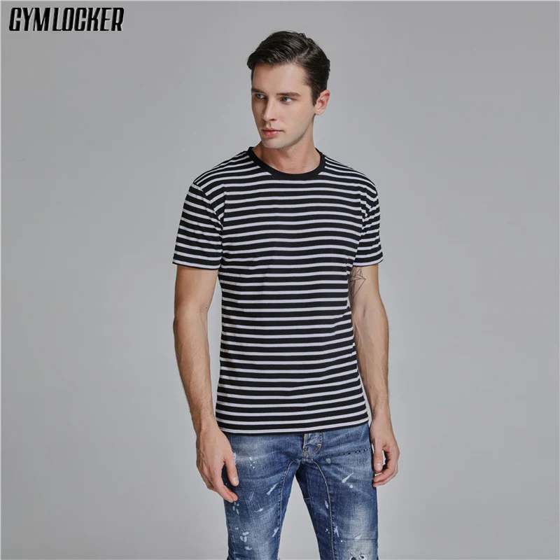 

GYMLOCKER Men Short Sleeve stripe t-shirt Summer Casual Fashion Gyms Fitness Bodybuilding T shirt Male Slim Tees Tops Clothing