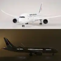 1/130 Scale 47cm Airplane Boeing B787 Dreamliner Aircraft Japan Airline Model with Light and Wheel Diecast Plastic Resin Plane