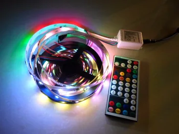 

Hot sales LED controller + dream color RGBW LED strip light with WS2811 10IC/m 30LED/m DC12V input express free shipping