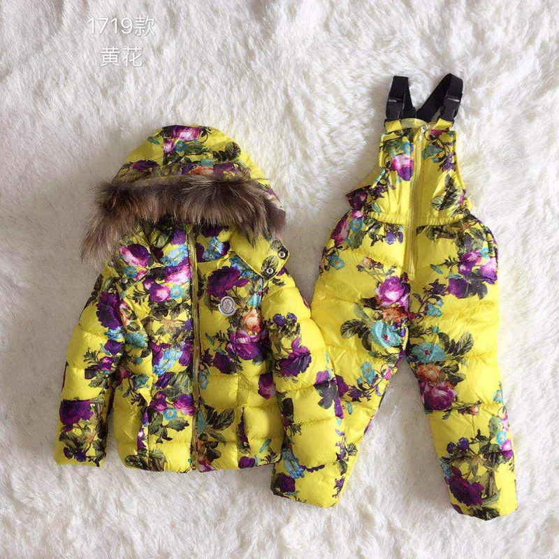 

new WINTER FASHION GIRL WEAR WARM SKIING JACKETS AND PANTS SETS 70782