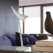 Простой креативный постмодерн модный персональный рога настольная лампа для изучения гостиной спальни прикроватная офисная лампа для отеля