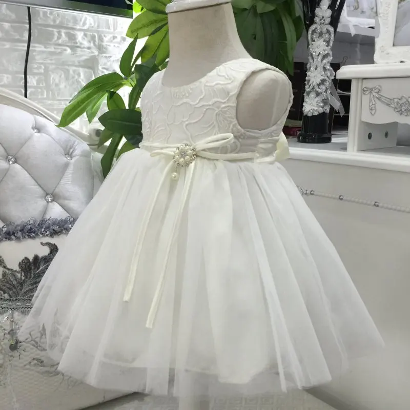 

Free Shipping Cotton Lining Lace Top Infant Dresses 2019 Last Style Ivory Baby Dress 1 Year birthday Toddler Girl Christing Gown