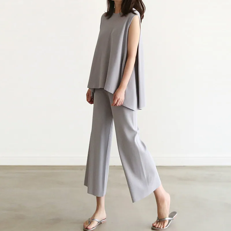 

2018 Real O-neck Elastic Waist Summer New Knitted Two-piece Sleeveless Blouse + Wide Leg Pants Nine Suit Female