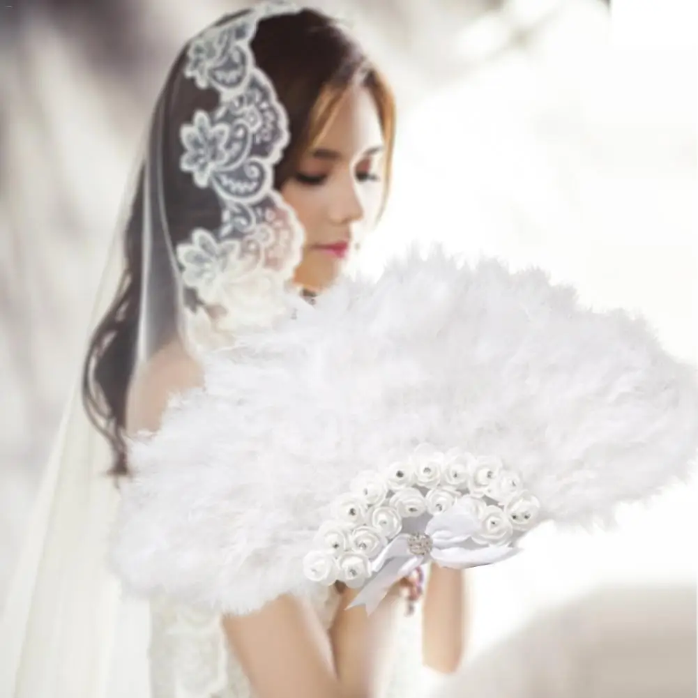 

Wedding Decoration Vintage Non-foldable Hand-held Lace Feather Fan Wedding Rose Bride Supplies Photo Shooting Props