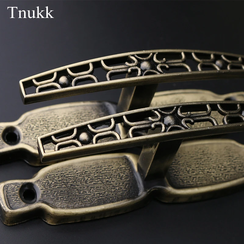 Tnukk 1 Pair Curtain Wall Hook Accessories Decoration European Style